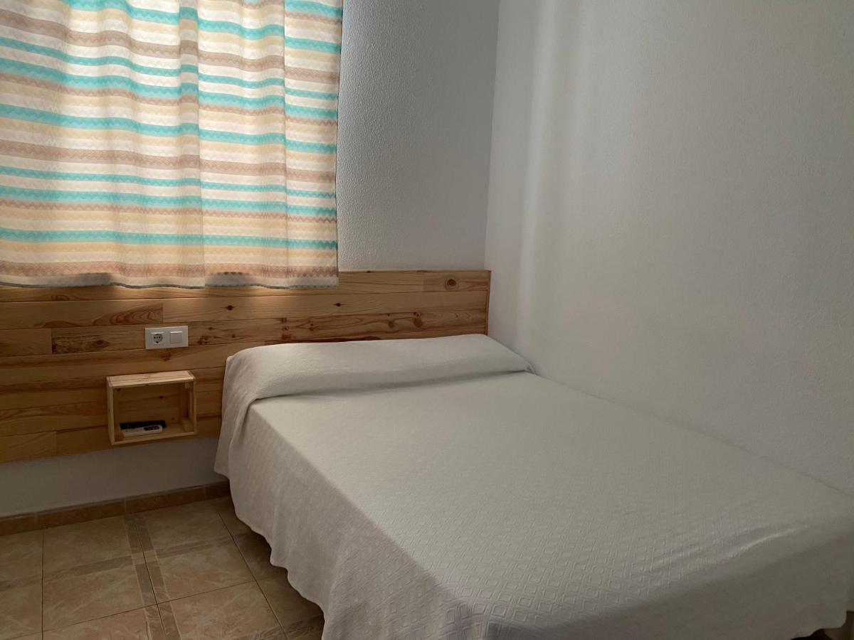 Hostal Barbate Eksteriør billede